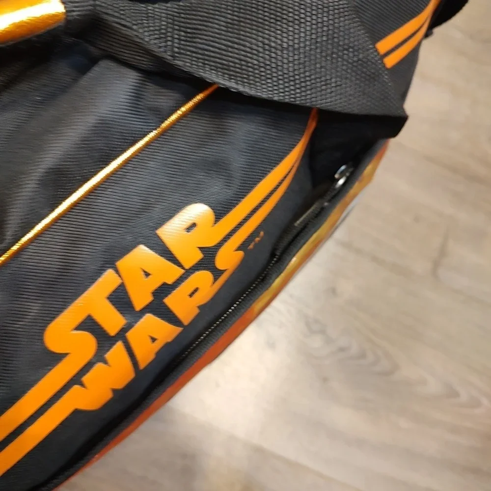 Star Wars Duffle BB 8 Orange‎ Black R2D2 Spaceships Intergalactic Stud Bottom